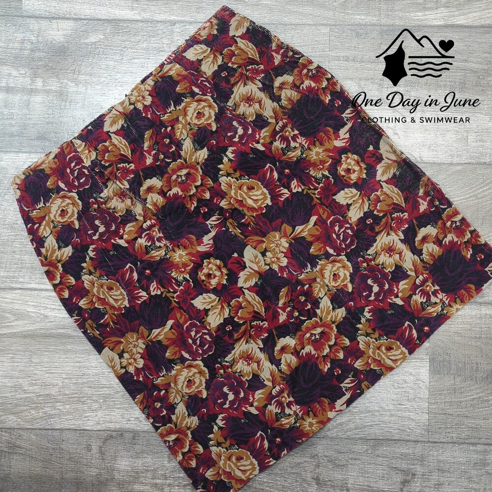 Carolina Blues Floral Corduroy Skirt Size 12